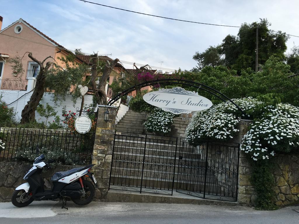 Harry'S Studios جايوس المظهر الخارجي الصورة